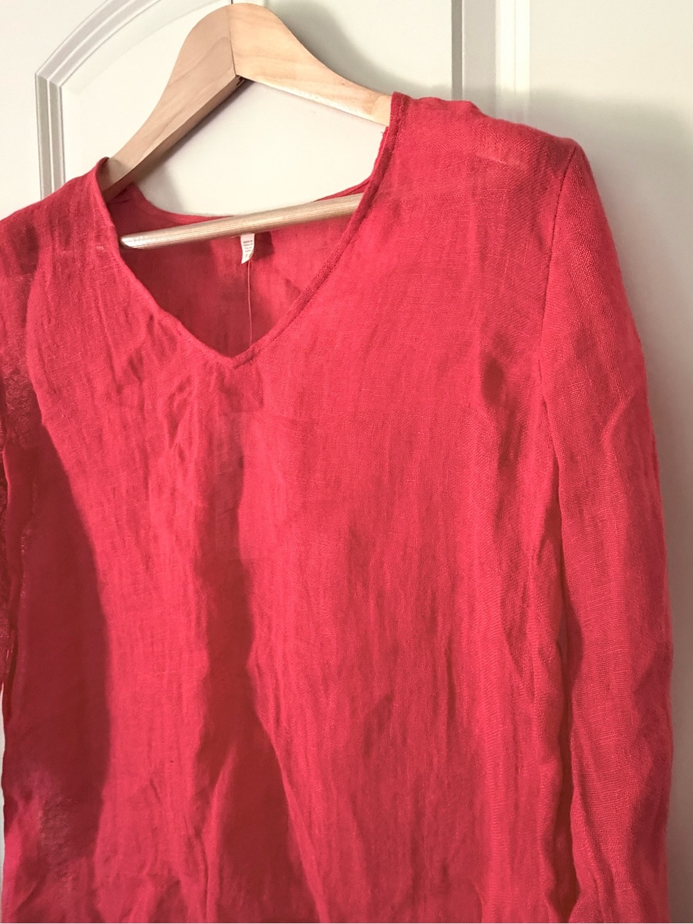 Eileen Fisher Sheer 100% Linen V-Neck Red top lagenlook petite L high-low tunic